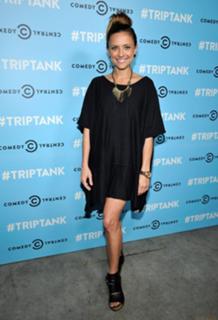 Christine Lakin feet photo thumbnail