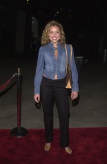 Christine Lakin feet photo thumbnail