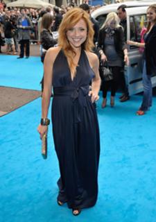 Christine Lakin feet photo thumbnail