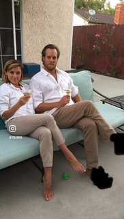 Christine Lakin feet photo thumbnail