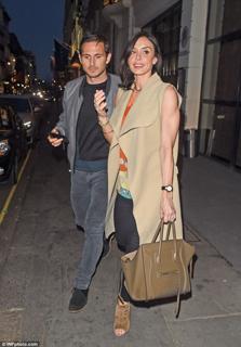 Christine Lampard feet photo thumbnail