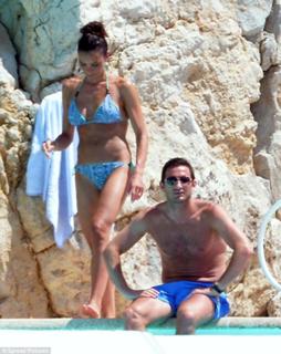 Christine Lampard feet photo thumbnail