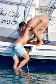 Christine Lampard feet photo thumbnail