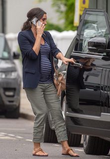 Christine Lampard feet photo thumbnail