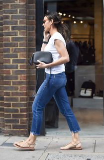 Christine Lampard feet photo thumbnail