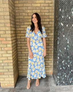 Christine Lampard feet photo thumbnail