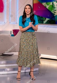 Christine Lampard feet photo thumbnail