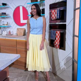 Christine Lampard feet photo thumbnail