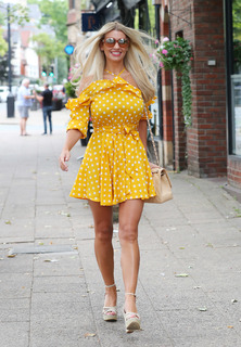 Christine McGuinness feet photo thumbnail