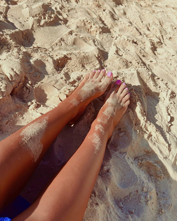 Christine McGuinness feet photo thumbnail