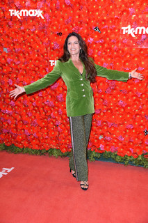 Christine Neubauer feet photo thumbnail