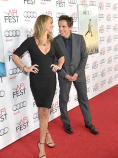 Christine Taylor feet photo thumbnail