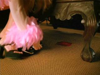 Christine Taylor feet photo thumbnail