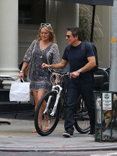 Christine Taylor feet photo thumbnail