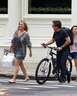 Christine Taylor feet photo thumbnail