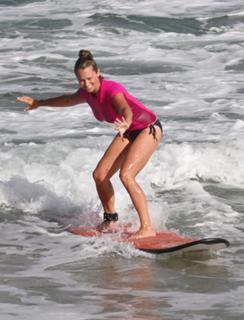 Christine Taylor feet photo thumbnail