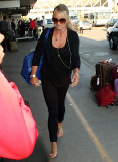 Christine Taylor feet photo thumbnail