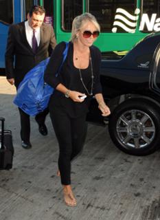 Christine Taylor feet photo thumbnail