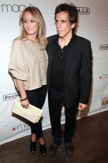Christine Taylor feet photo thumbnail