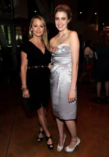 Christine Taylor feet photo thumbnail