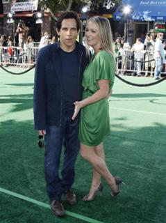 Christine Taylor feet photo thumbnail