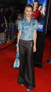 Christine Taylor feet photo thumbnail
