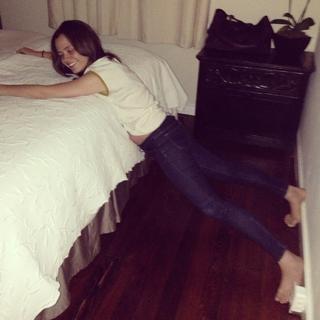 Christine Woods feet photo 5