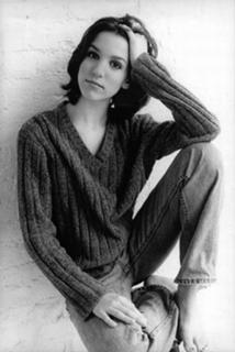 Christy Carlson Romano feet photo thumbnail