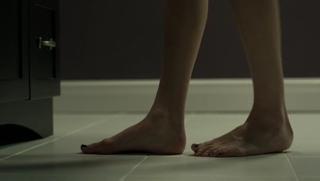 Christy Carlson Romano feet photo thumbnail