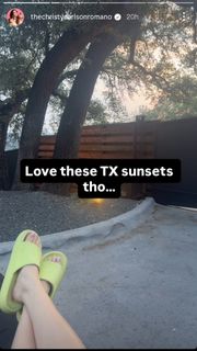 Christy Carlson Romano feet photo 4