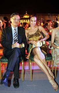 Christy Chung feet photo 9