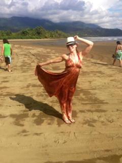 Christy Hemme feet photo thumbnail