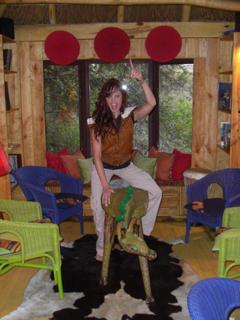 Christy Hemme feet photo thumbnail