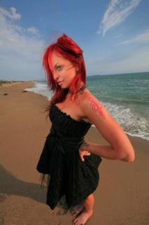 Christy Hemme feet photo thumbnail