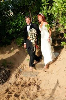 Christy Hemme feet photo thumbnail