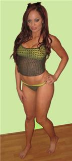 Christy Hemme feet photo thumbnail