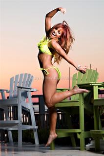 Christy Hemme feet photo thumbnail