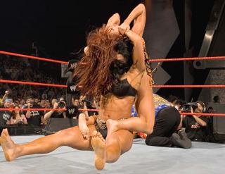 Christy Hemme feet photo thumbnail