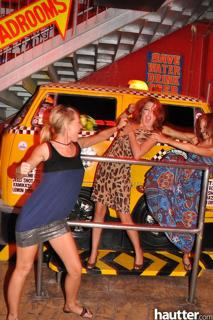 Christy Hemme feet photo thumbnail