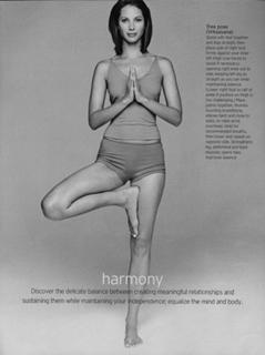 Christy Turlington feet photo thumbnail