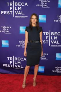 Christy Turlington feet photo thumbnail