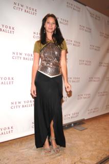 Christy Turlington feet photo thumbnail