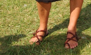 Christy Turlington feet photo thumbnail