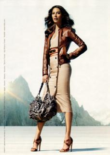 Christy Turlington feet photo thumbnail