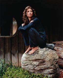 Christy Turlington feet photo thumbnail