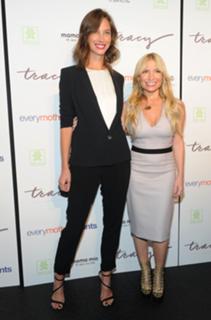 Christy Turlington feet photo thumbnail