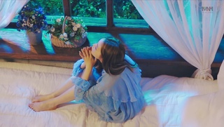 Chung-ha Kim feet photo 6