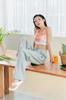 Chung-ha Kim feet photo 5