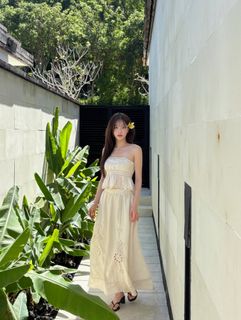 Chuu feet photo 2