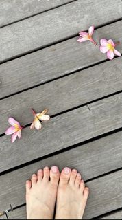 Chuu feet photo 19